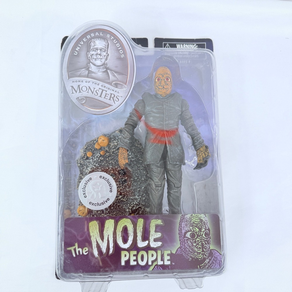 Diamond Select Universal Monsters The Mole People Action‎ Figure TRU Exclusive